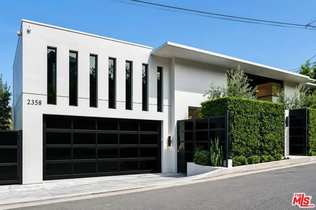 2358 Kimridge Road, Beverly Hills, CA — listing photo 1