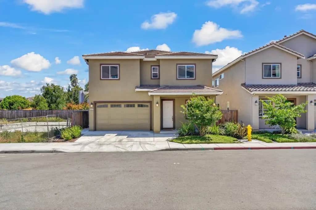 117 Bundeson Circle, Hollister, CA — listing photo 1