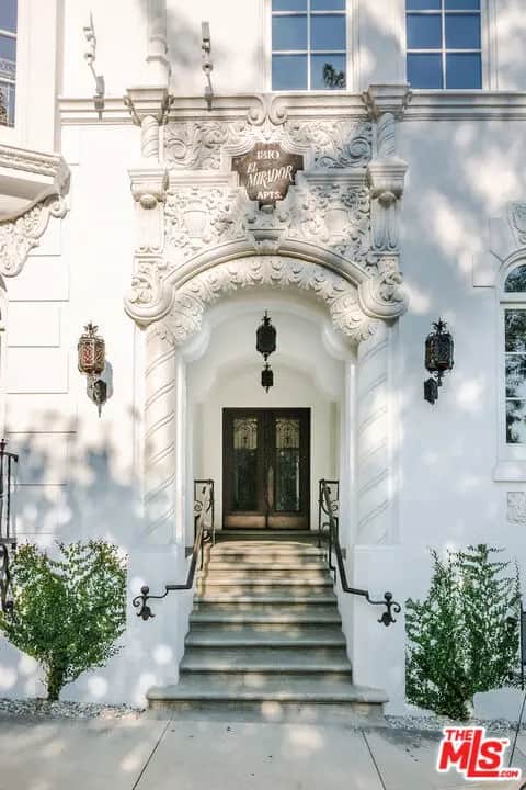 1302 N Sweetzer Avenue 203, West Hollywood, CA — listing photo 1