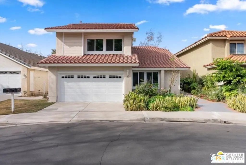 30 W Entrada, Irvine, CA — listing photo 1