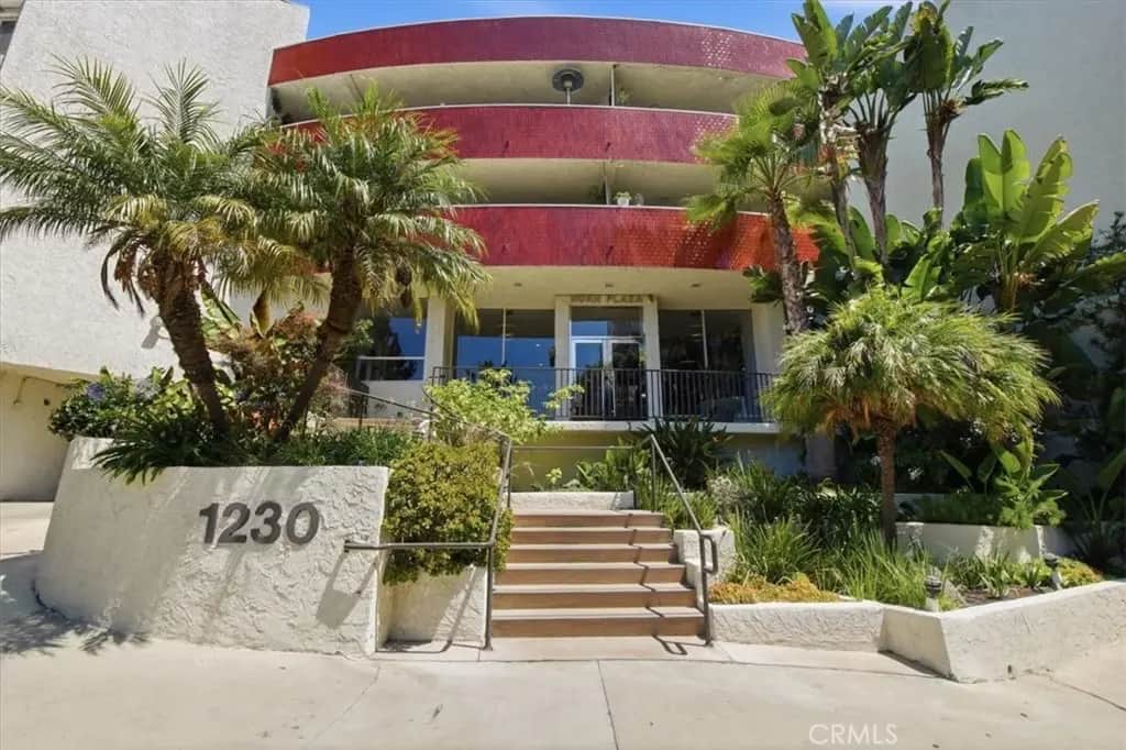 1230 Horn Ave 402, West Hollywood, CA — listing photo 1