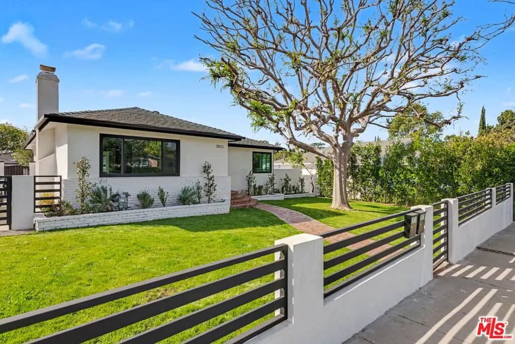 2831 Overland Avenue, Los Angeles, CA — listing photo 1