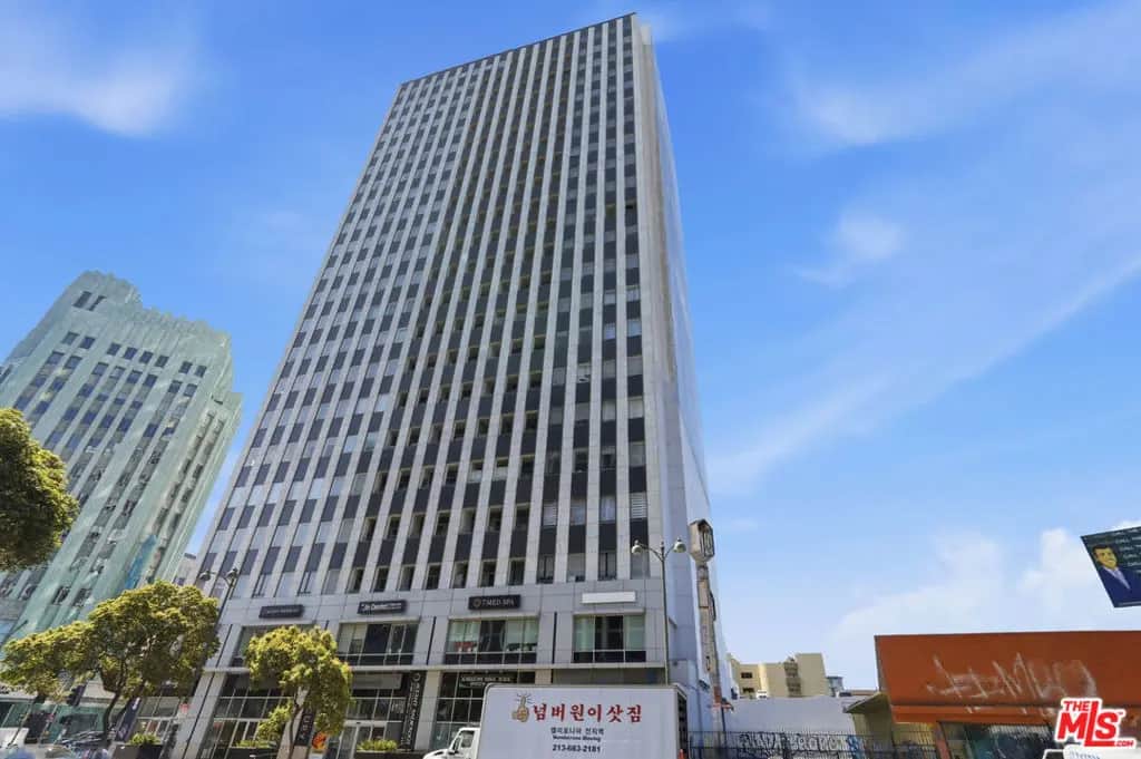 3810 Wilshire Boulevard 1609, Los Angeles, CA — listing photo 1