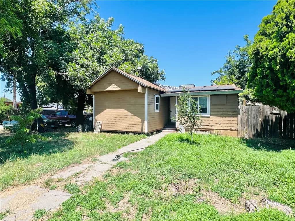 5524 E Commercial, Chico, CA — listing photo 1