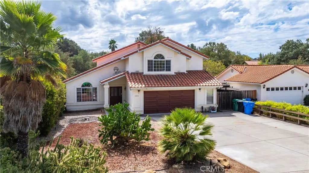 204 Nighthawk, Paso Robles, CA — listing photo 1