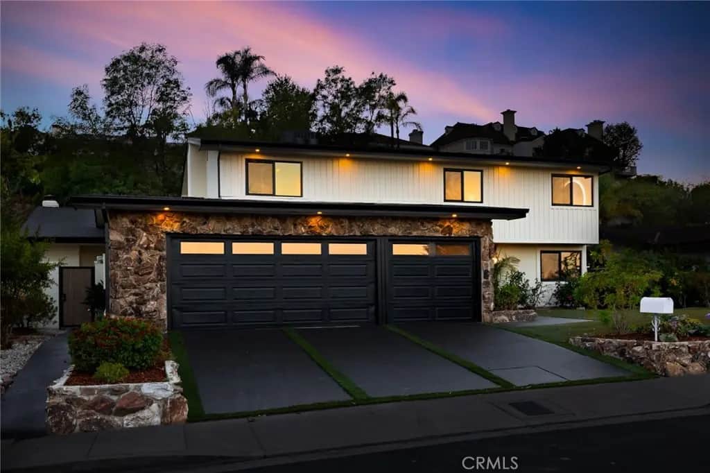 6035 Rod, Woodland Hills, CA — listing photo 1