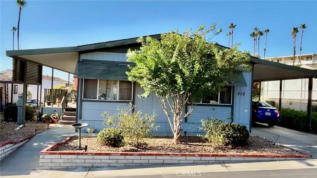 1536 S State Street 210, Hemet, CA — listing photo 1