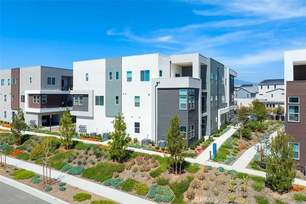 523 Mulligan, Irvine, CA — listing photo 1