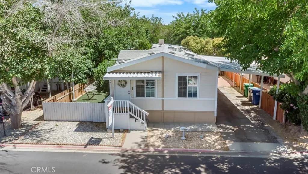 3524 E Avenue R 158, Palmdale, CA — listing photo 1