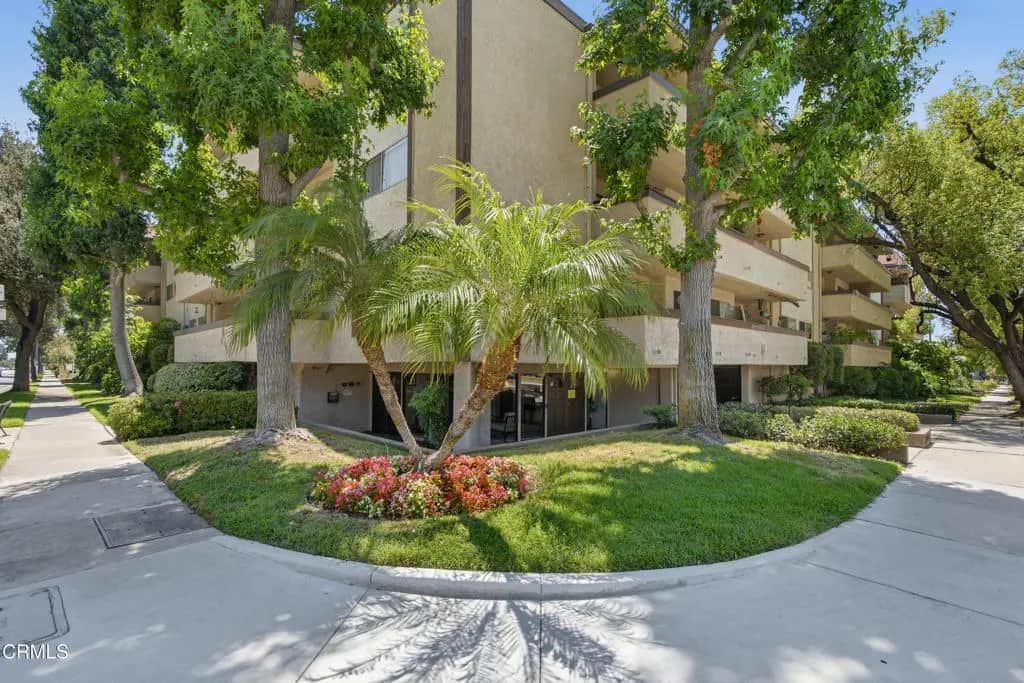 2386 E Del Mar Boulevard 220, Pasadena, CA — listing photo 1