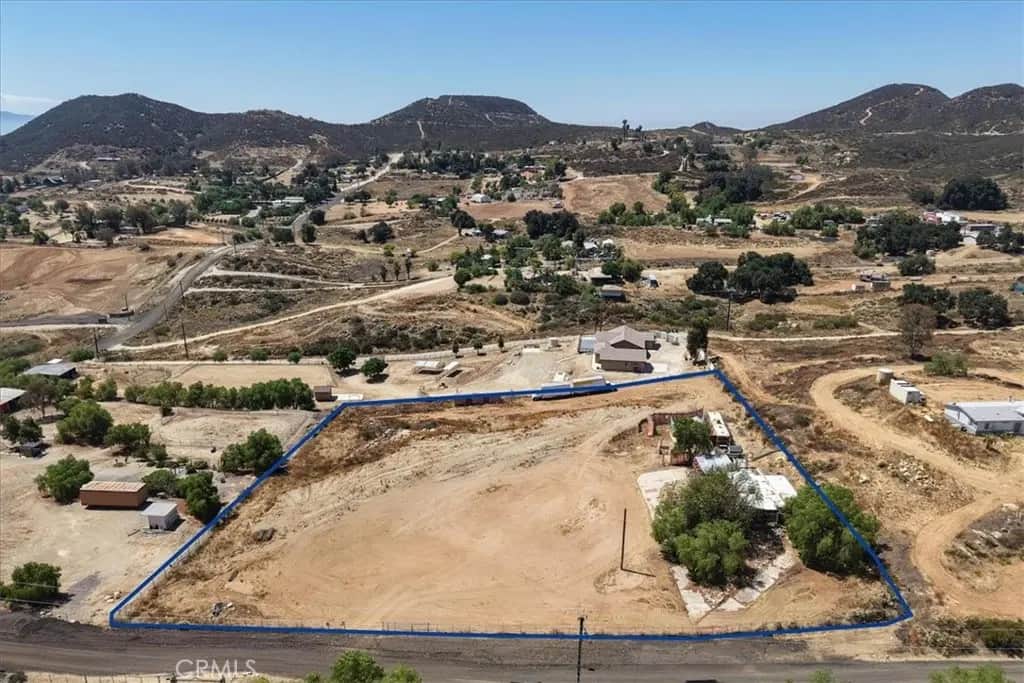 33521 Daily Road, Menifee, CA — listing photo 1