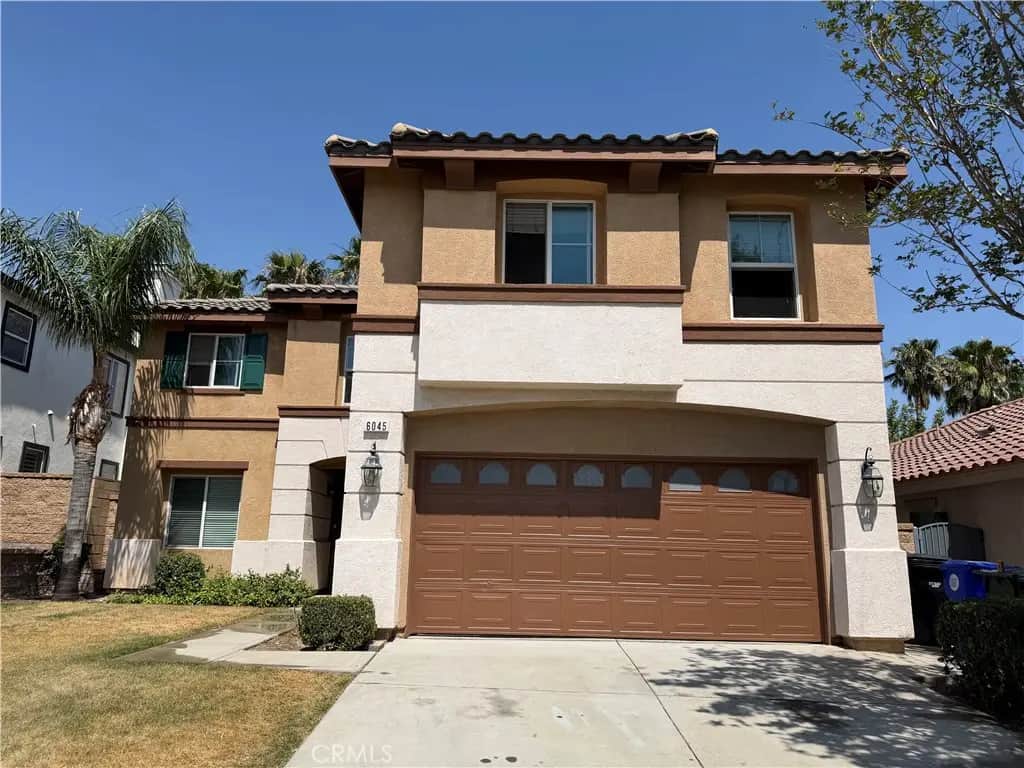 6045 Medinah, Fontana, CA — listing photo 1