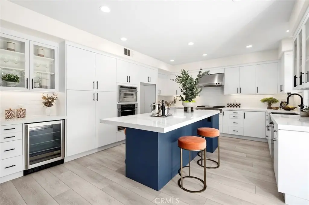 62 Logan, Irvine, CA — listing photo 1