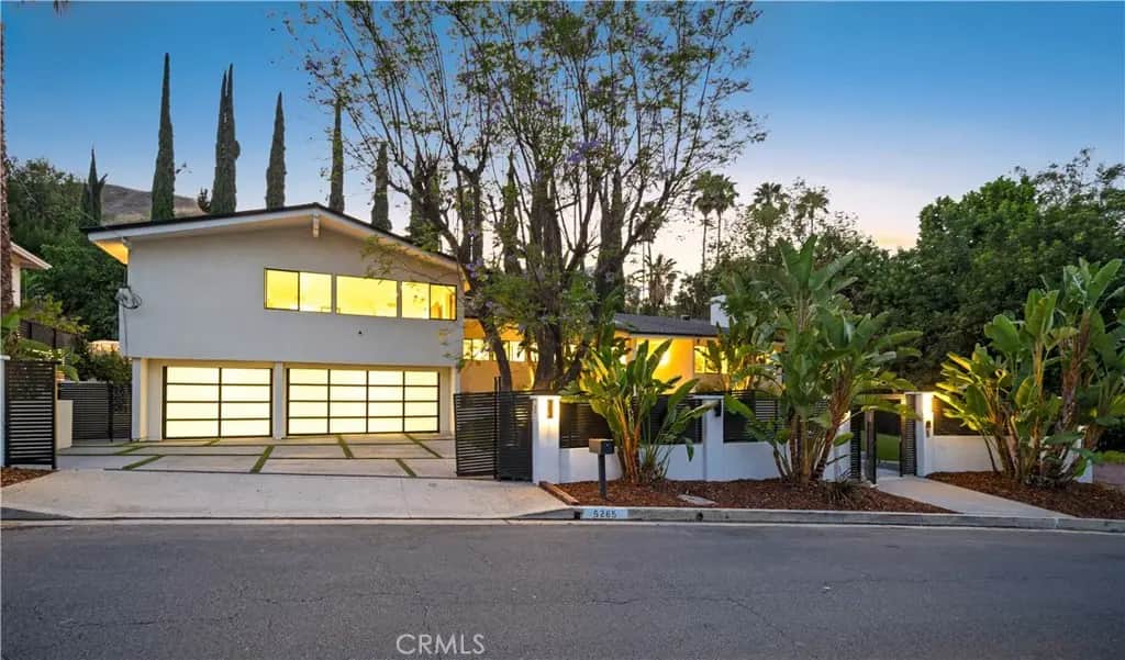 5265 Del Moreno Drive, Woodland Hills, CA — listing photo 1