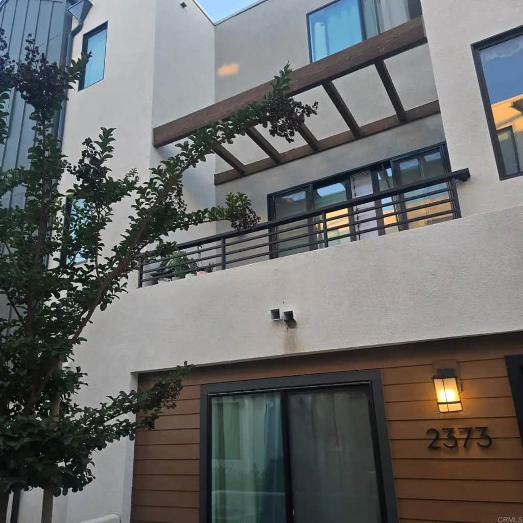 2373 Acara Circle, San Diego, CA — listing photo 1