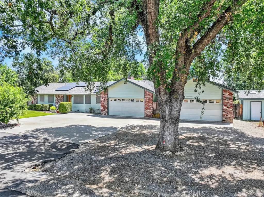 1880 INGHRAM, Corning, CA — listing photo 1