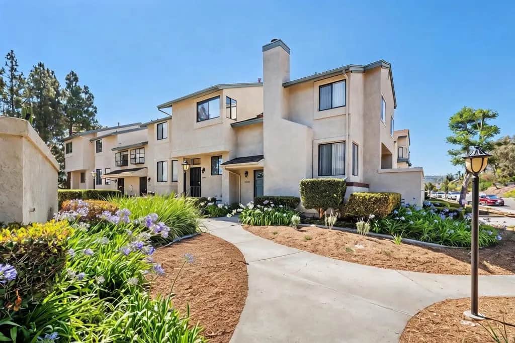 10013 Paseo Montril, San Diego, CA — listing photo 1