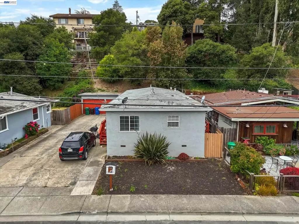 512 Tennent Ave, Pinole, CA — listing photo 1