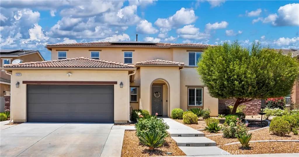 29261 Southerness, Lake Elsinore, CA — listing photo 1