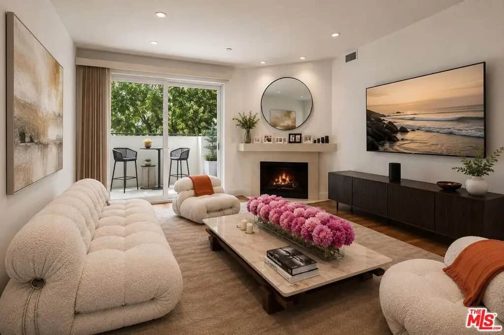 1521 Greenfield Avenue 104, Los Angeles, CA — listing photo 1