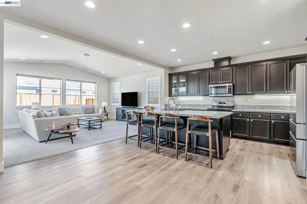 5645 Sierra Trail Way, Antioch, CA — listing photo 1