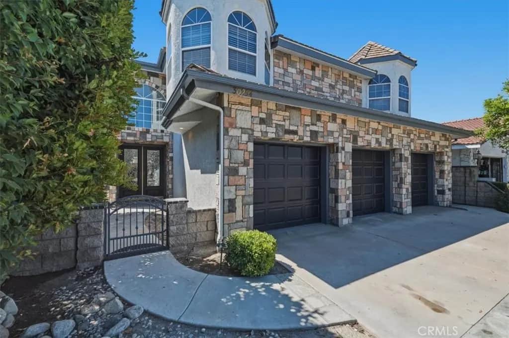 30294 Little Harbor, Canyon Lake, CA — listing photo 1