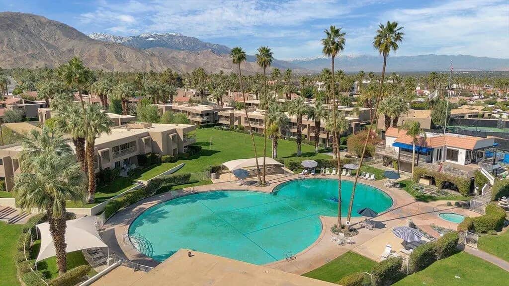73850 Fairway Drive 14, Palm Desert, CA — listing photo 1