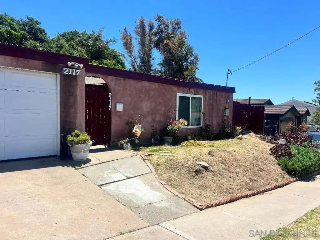 2117 Finch, San Diego, CA — listing photo 1