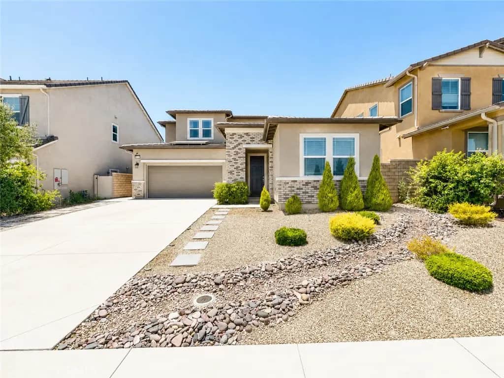 32239 Deardoff, Menifee, CA — listing photo 1