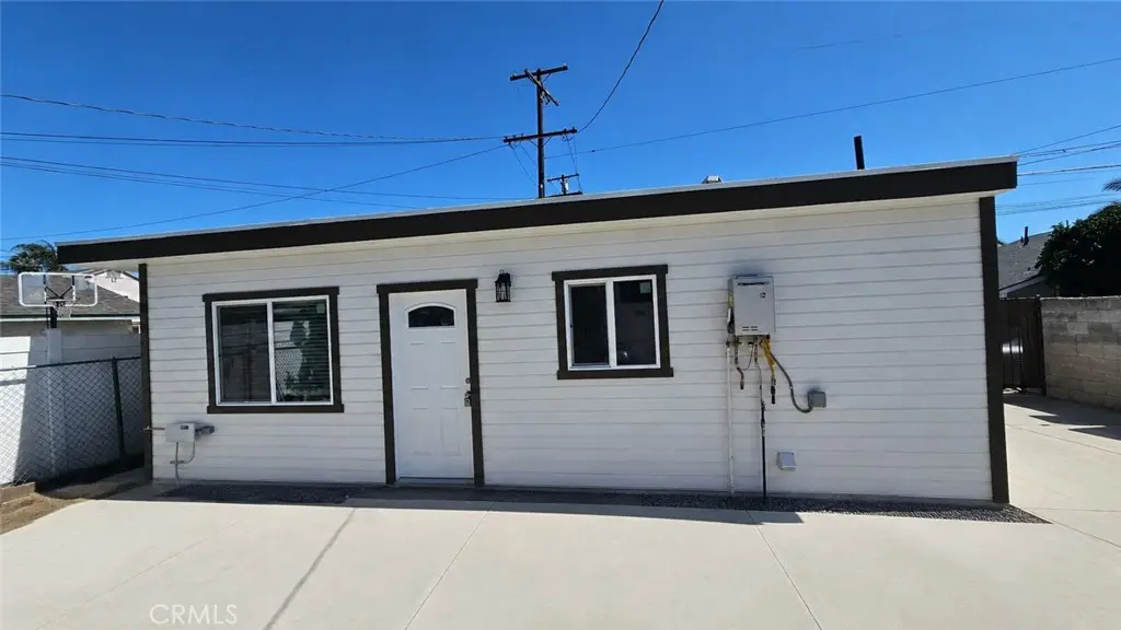 610 E D B, Ontario, CA — listing photo 1