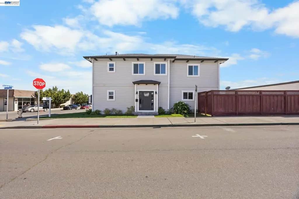 47 N 2nd, Rio Vista, CA — listing photo 1