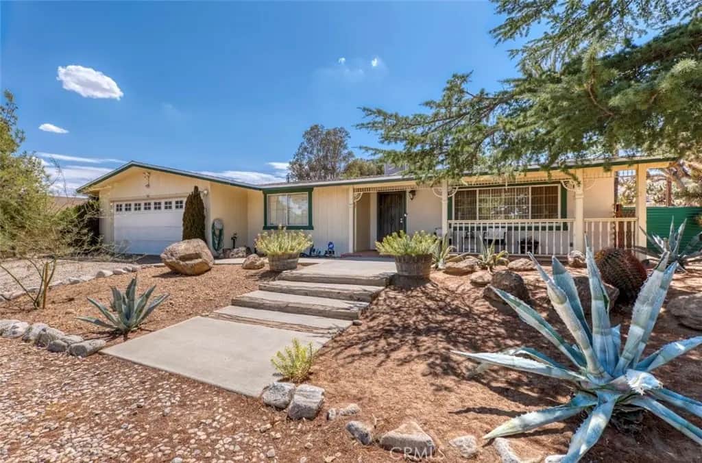 56843 Carlyle Drive, Yucca Valley, CA — listing photo 1