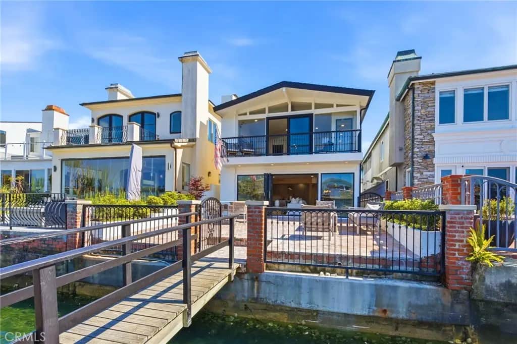 3810 Channel Place, Newport Beach, CA — listing photo 1