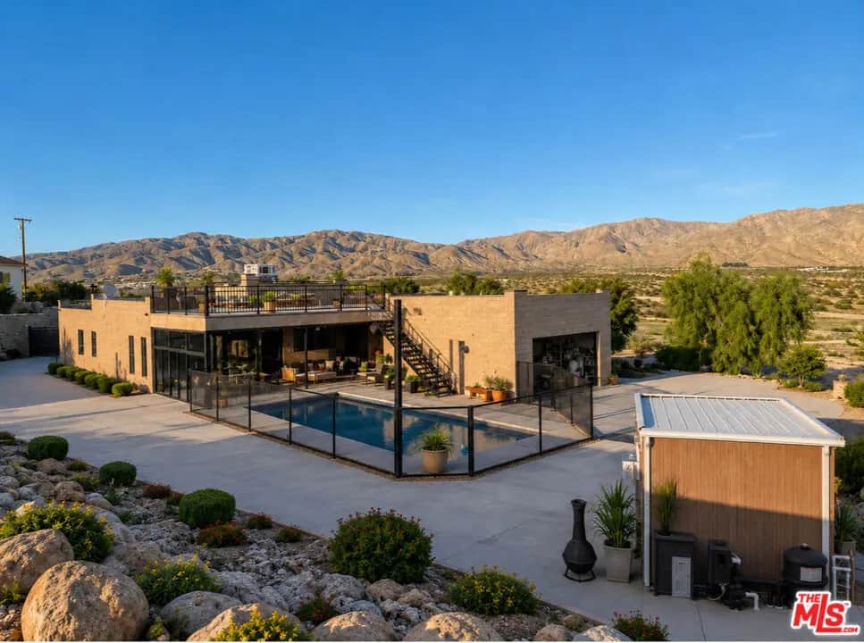 15935 Mary Circle, Desert Hot Springs, CA — listing photo 1
