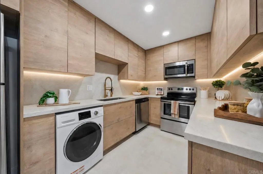 3431 S Park Blv 206, San Diego, CA — listing photo 1