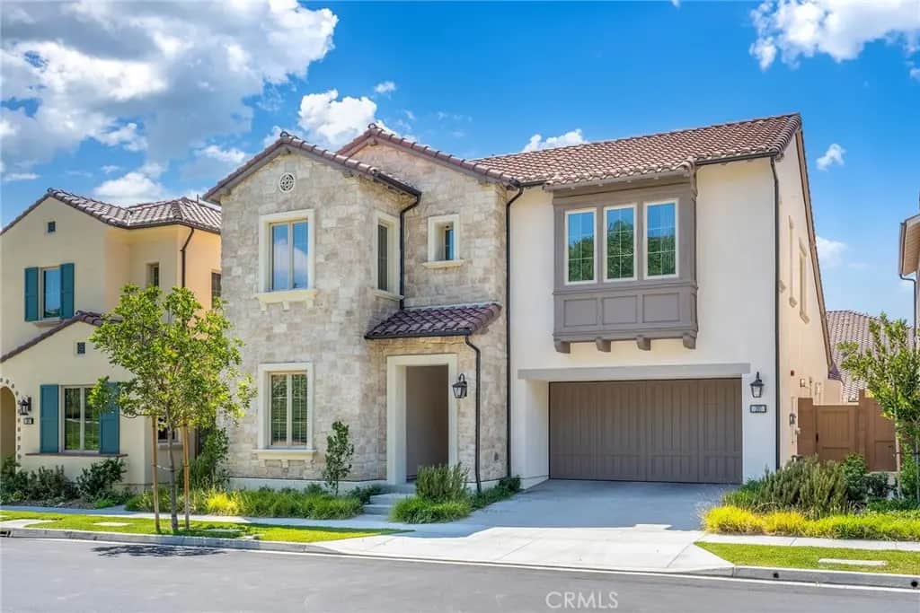 207 Pinnacle, Irvine, CA — listing photo 1