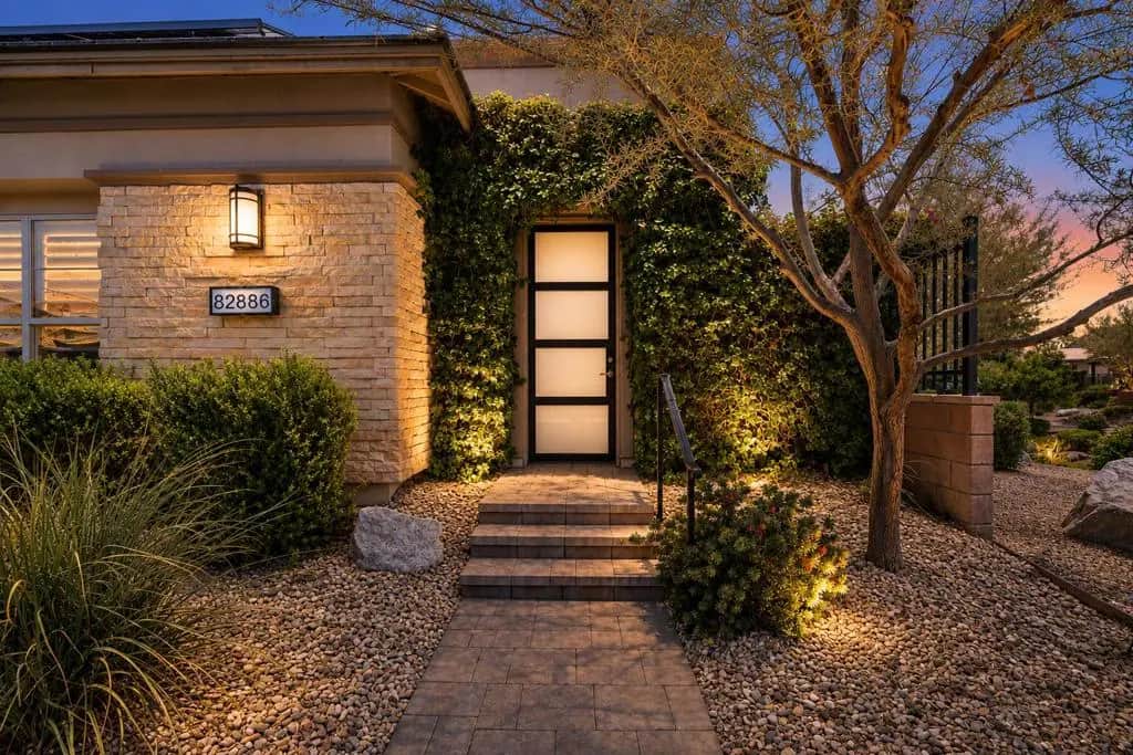 82886 Pembroke Lane, Indio, CA — listing photo 1