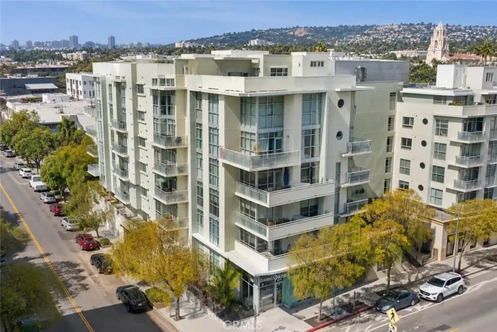3812 Park Boulevard 206, San Diego, CA — listing photo 1