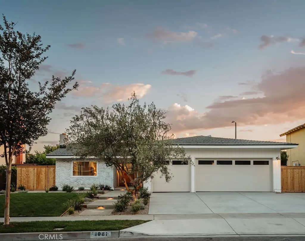 1081 Tulare, Costa Mesa, CA — listing photo 1