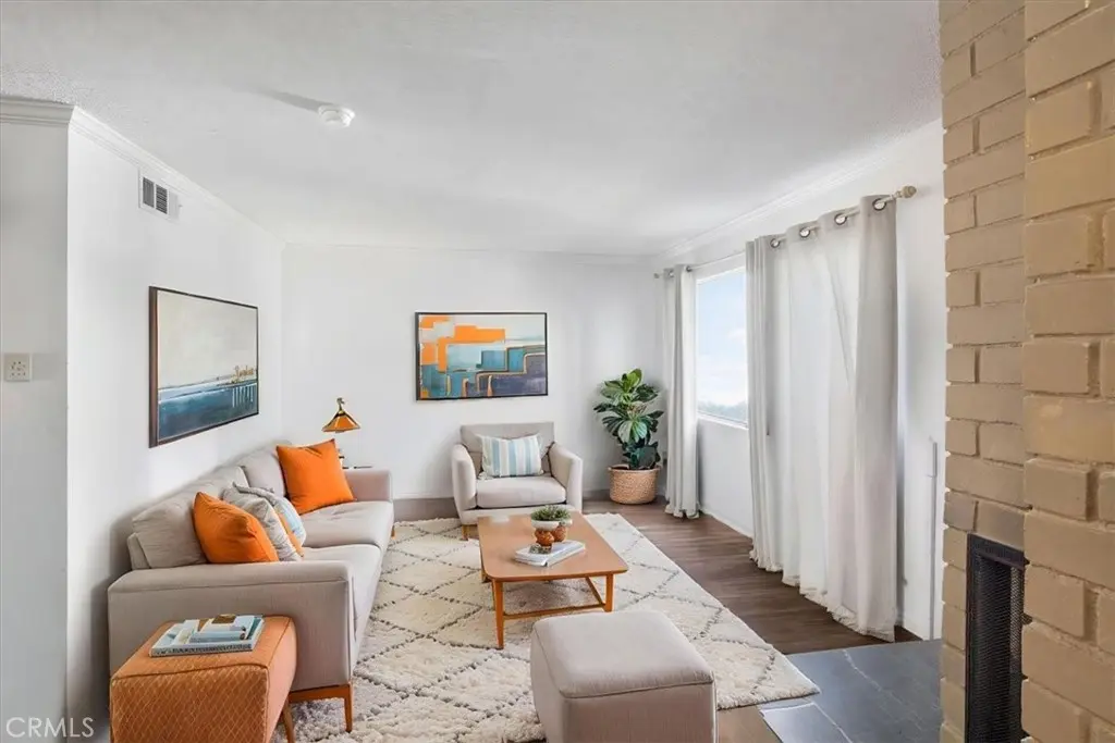 1310 N Placentia, Fullerton, CA — listing photo 1