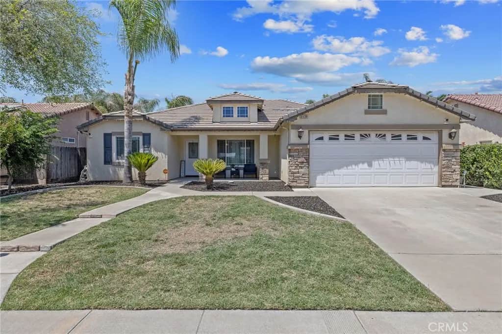 2138 Freedom Street, Hanford, CA — listing photo 1