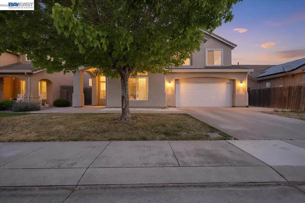 10433 Lone Star Way, Stockton, CA — listing photo 1