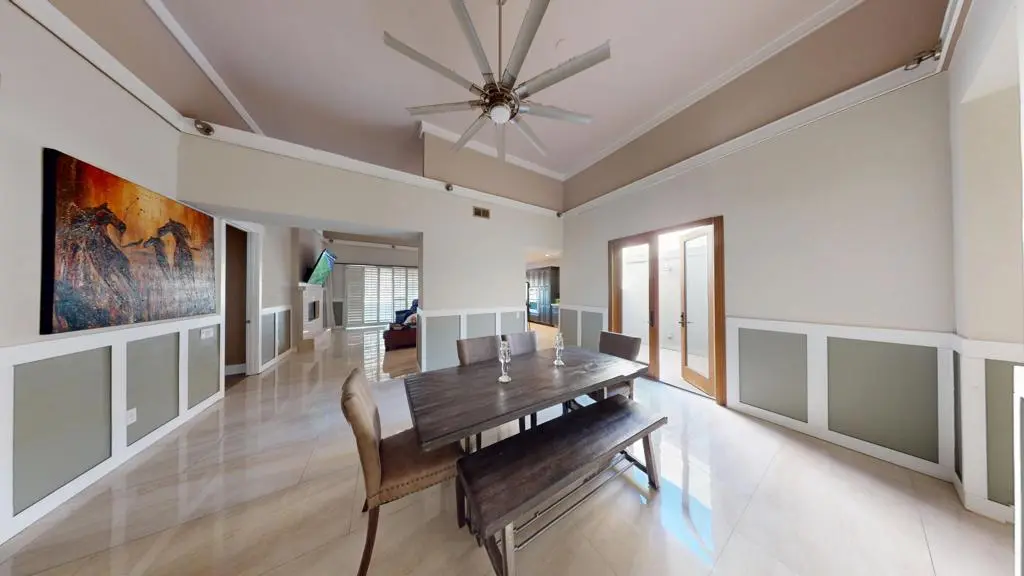 30 Lake Shore Drive, Rancho Mirage, CA — listing photo 1