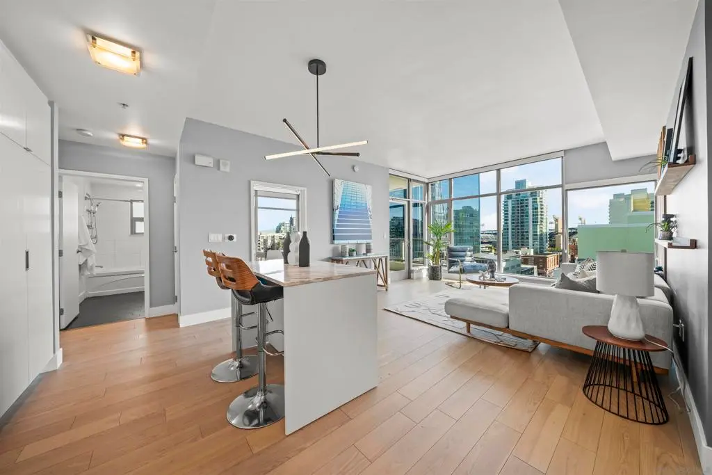 575 6th Ave 804, San Diego, CA — listing photo 1