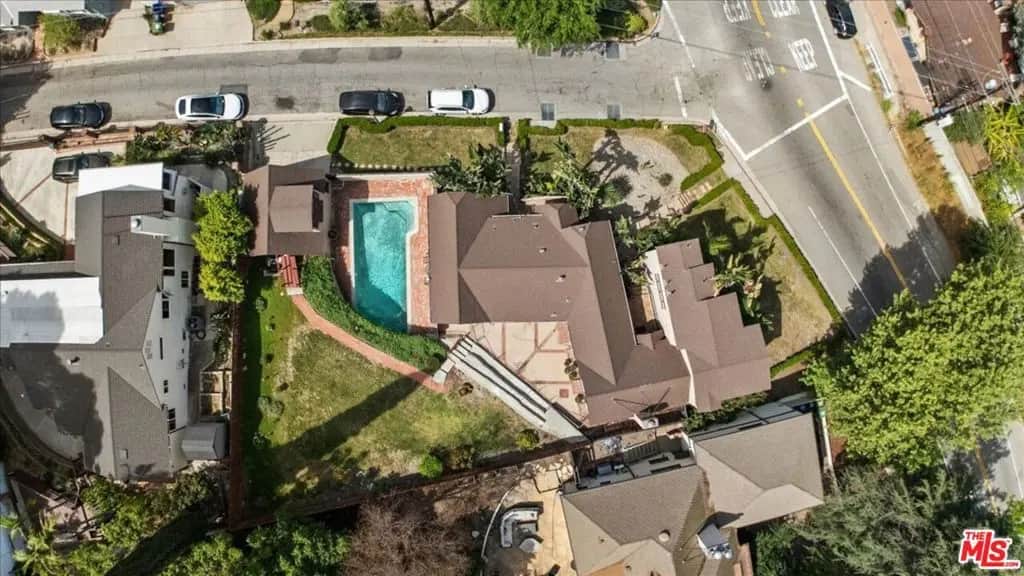14440 Valley Vista Boulevard, Sherman Oaks, CA — listing photo 1
