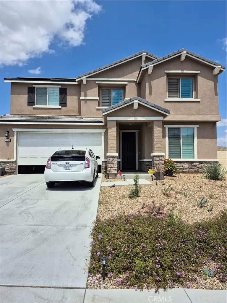 4240 Ladrillo, Lake Elsinore, CA — listing photo 1