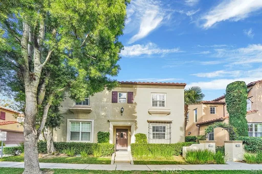 79 Modesto 96, Irvine, CA — listing photo 1