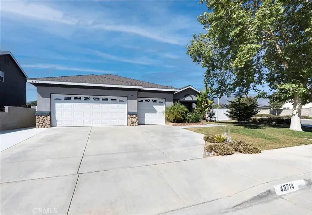 43714 Amazon, Hemet, CA — listing photo 1