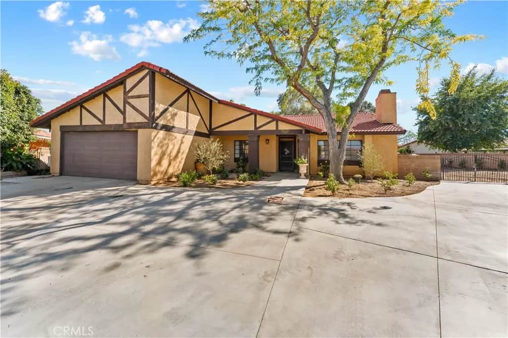 1200 Pasteur Drive, Lancaster, CA — listing photo 1