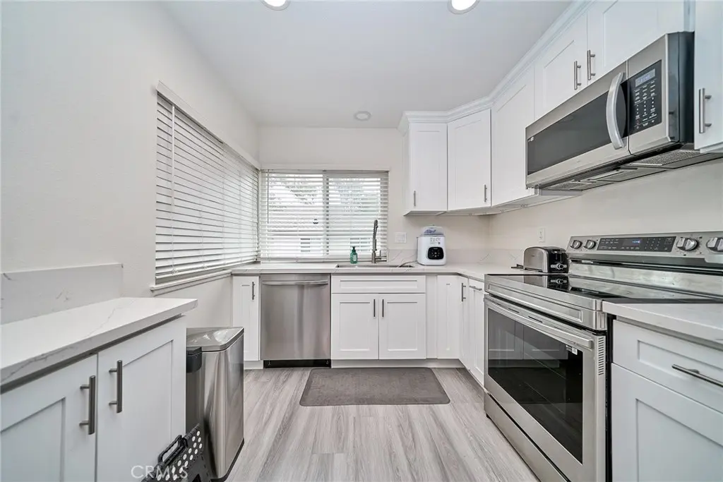 2346 Coventry Cir., #18, Fullerton, CA — listing photo 1